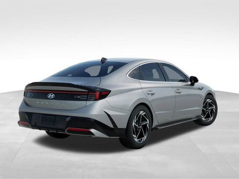New 2026 Hyundai Sonata SEL image 4