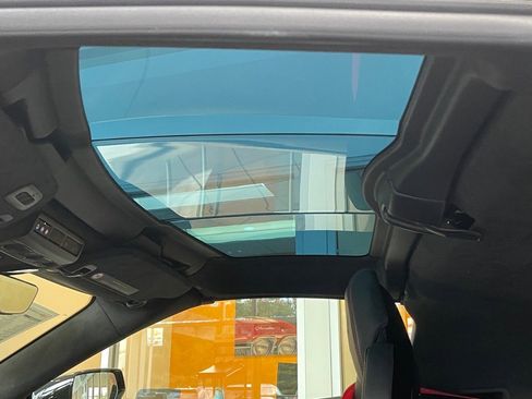 New 2026 Chevrolet Corvette Stingray Premium Cpe w/ Z51 Performance Package image 15