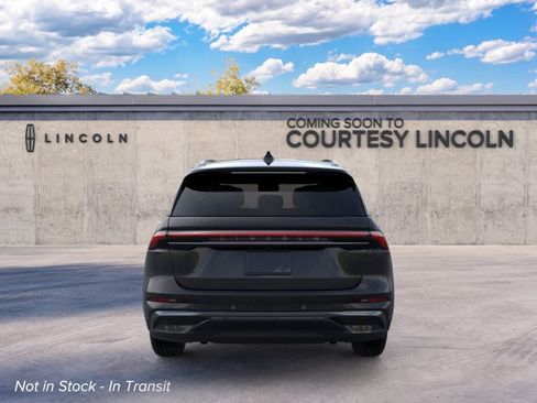 New 2026 Lincoln Nautilus Reserve w/ Jet Appearance Package AWD/4WD image 5