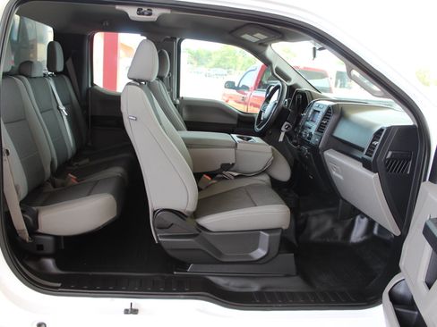 Used 2018 Ford F150 XL w/ Equipment Group 101A Mid AWD/4WD image 20