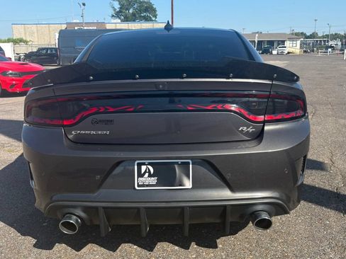 Used 2019 Dodge Charger R/T w/ Performance Handling Group RWD image 27