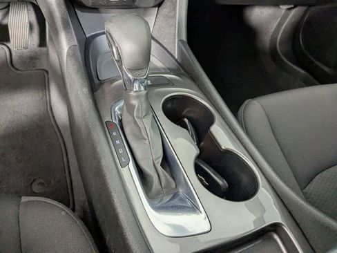 Used 2022 Chevrolet Malibu LS FWD image 22