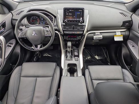New 2025 Mitsubishi Eclipse Cross SEL image 16