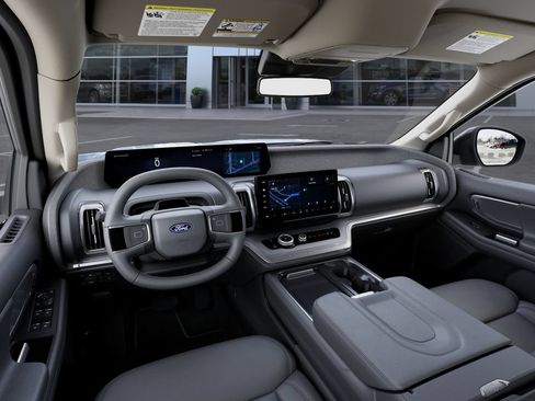 New 2027 Ford Expedition Max Active AWD/4WD image 10