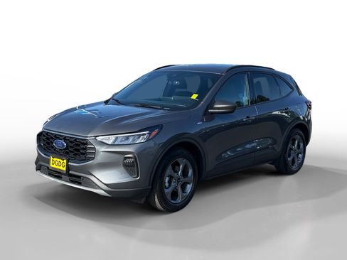 Certified 2025 Ford Escape ST-Line FWD image 1