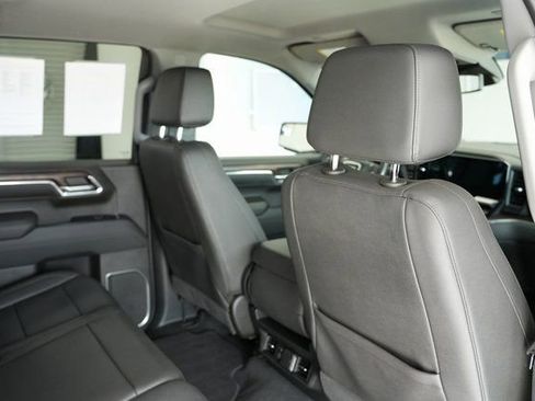 Used 2022 GMC Sierra 1500 SLT w/ X31 Off-Road Package image 22