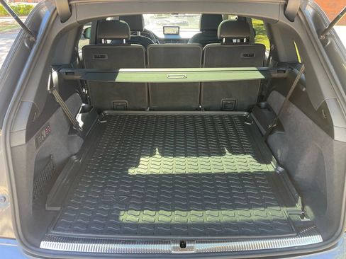 Used 2018 Audi Q7 3.0T Prestige image 15