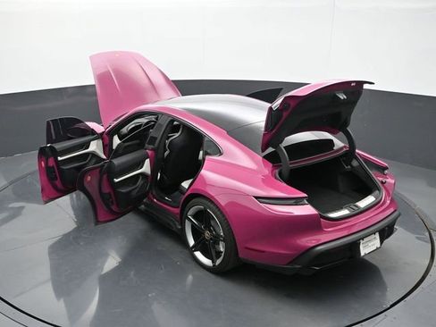 Certified 2024 Porsche Taycan GTS image 35