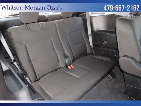 Used 2021 Ford Explorer XLT image 27