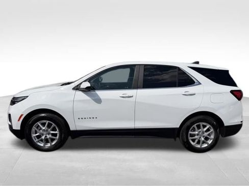 Used 2022 Chevrolet Equinox LT image 4