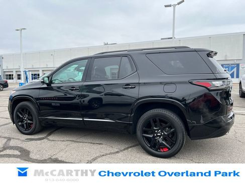 Used 2020 Chevrolet Traverse Premier w/ Redline Edition image 5