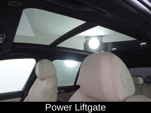 Used 2019 BMW X5 xDrive40i w/ Convenience Package image 11