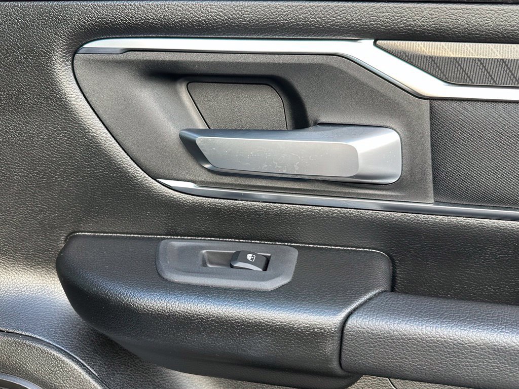 Used 2025 RAM 1500 Big Horn AWD/4WD image 21