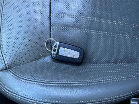 Used 2012 Kia Sportage EX w/ EX Premium Pkg image 34