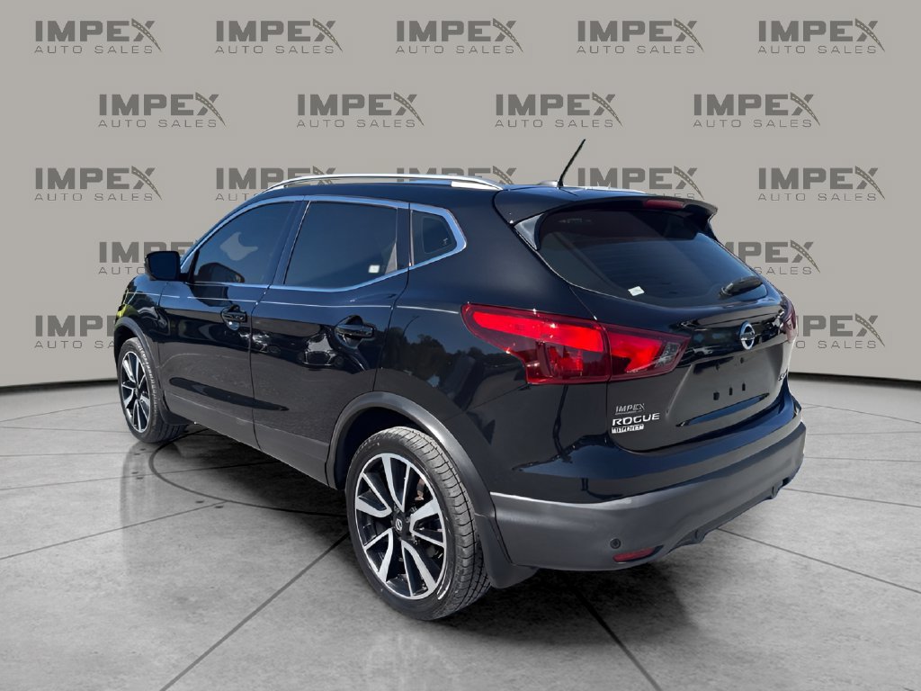 Used 2019 Nissan Rogue Sport SL w/ Premium Package AWD/4WD image 3