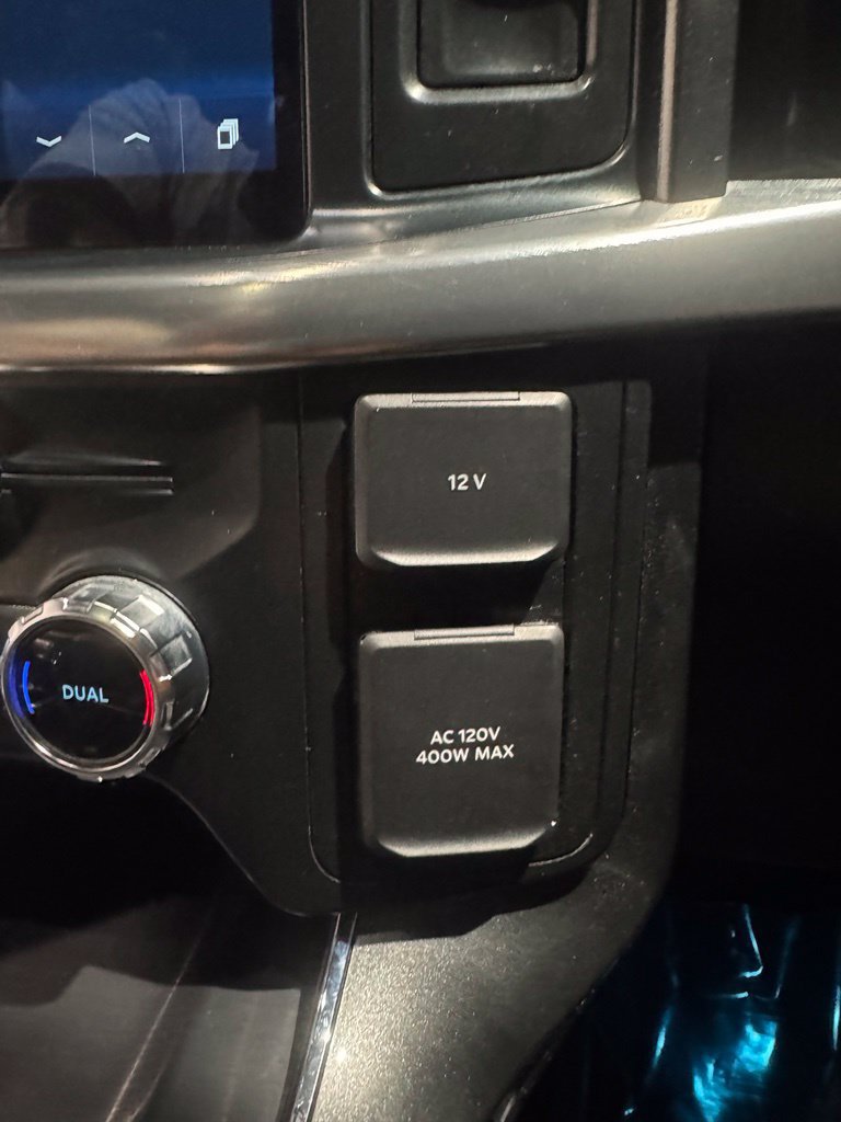 Used 2022 Ford F150 Lariat w/ Equipment Group 502A High AWD/4WD image 25