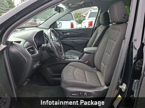 Used 2018 Chevrolet Equinox LT w/ Redline Edition AWD/4WD image 16