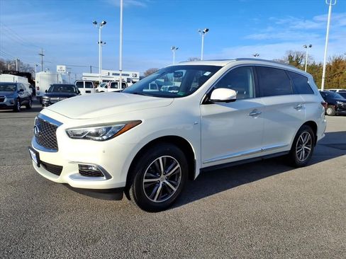 Used 2016 INFINITI QX60 AWD w/ Premium Plus Package image 8