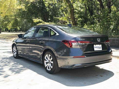 Certified 2025 Honda Civic LX image 7