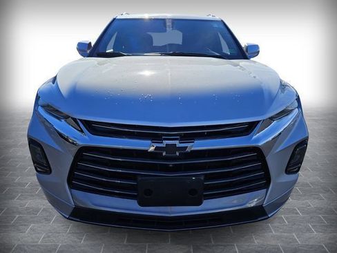 Used 2021 Chevrolet Blazer Premier w/ Driver Confidence II Package FWD image 2