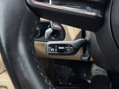 Used 2023 Porsche Macan S image 38