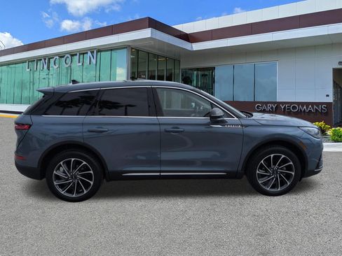 Certified 2023 Lincoln Corsair AWD w/ Equipment Group 101A image 3