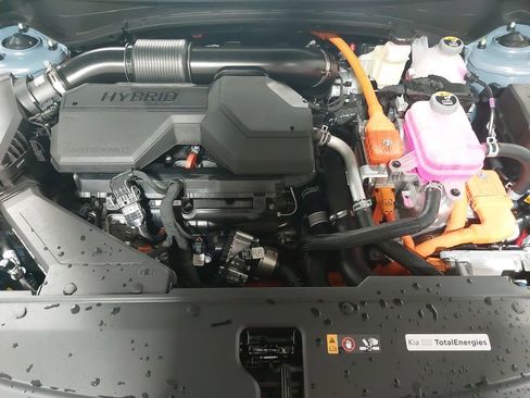 New 2026 Kia Sportage EX image 46