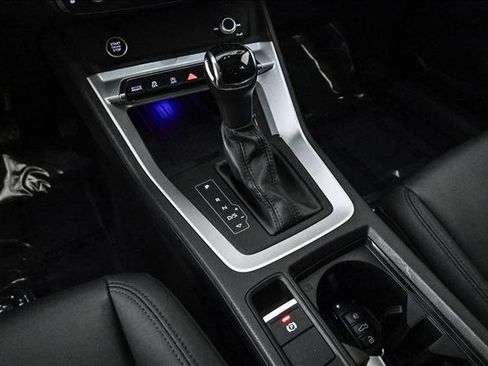 Used 2021 Audi Q3 2.0T Premium Plus image 12