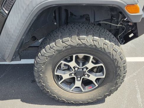 Used 2020 Jeep Wrangler Rubicon w/ Steel Bumper Group AWD/4WD image 8