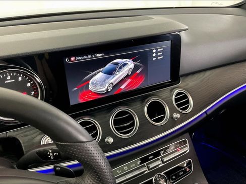Used 2018 Mercedes-Benz E 300 image 15