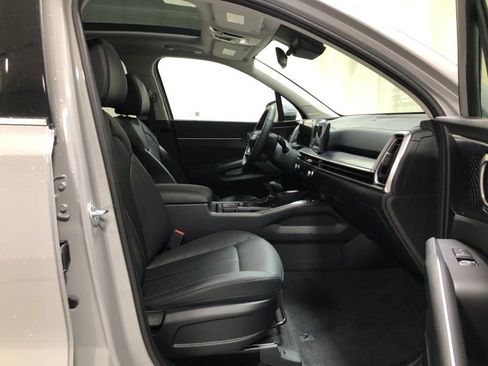 New 2026 Kia Sorento S w/ S Panoramic Sunroof Package image 13