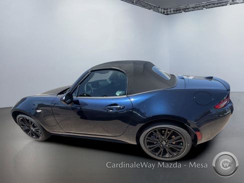 New 2026 MAZDA MX-5 Miata Club w/ Interior Package RWD image 6