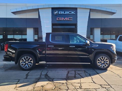 New 2026 GMC Sierra 1500 Denali image 2