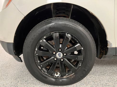 Used 2010 Ford Edge SEL AWD/4WD image 27
