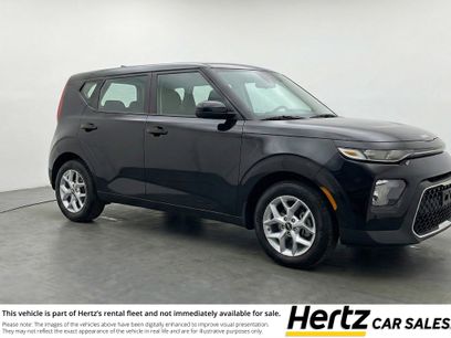 Used 2025 Kia Soul LX w/ LX Technology Package