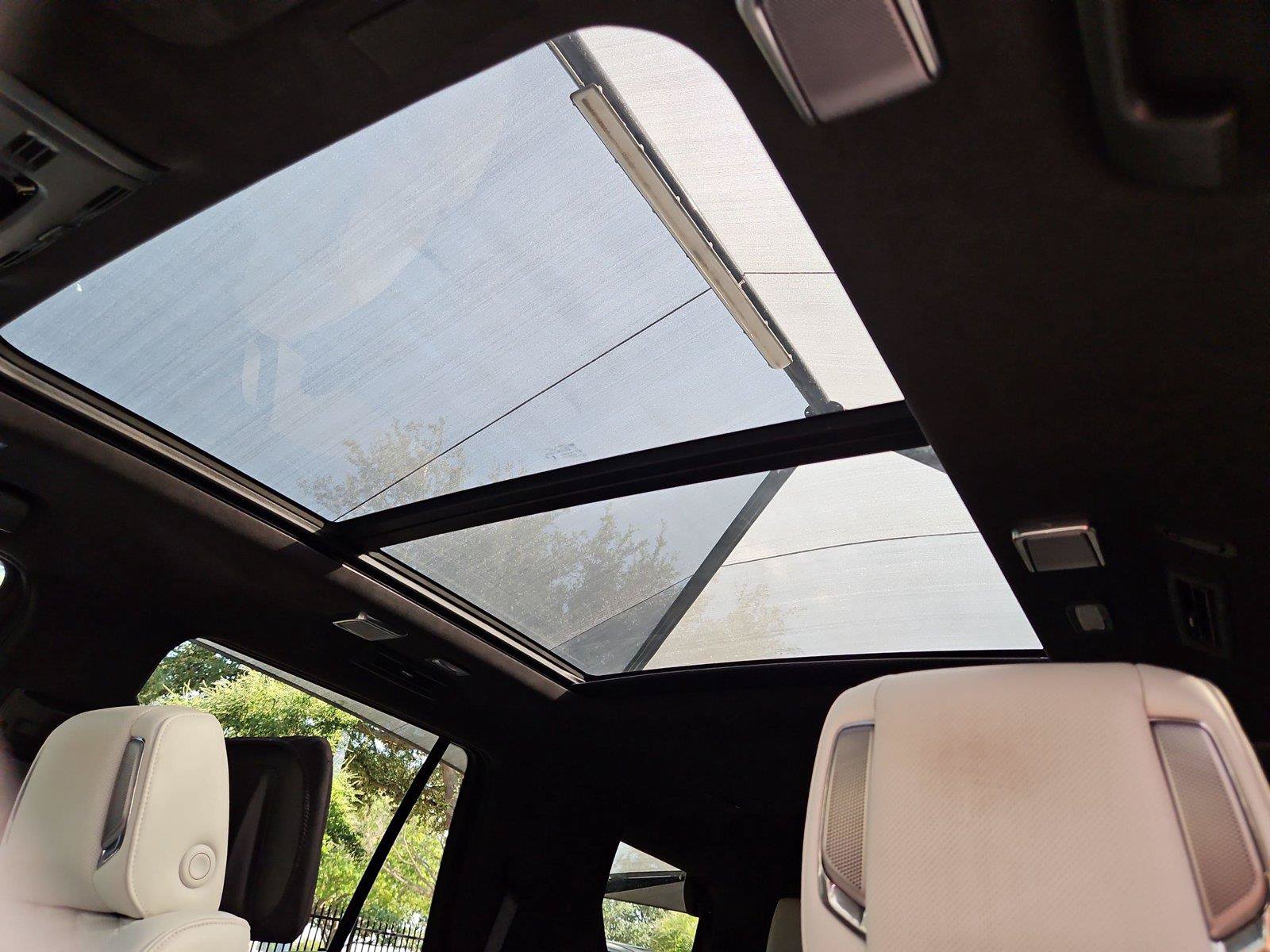 Used 2025 Cadillac Escalade Sport Platinum AWD/4WD image 9