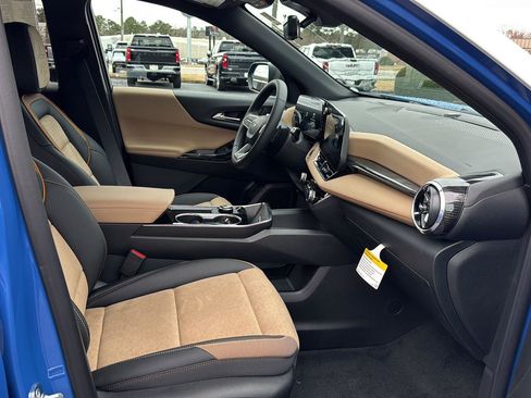 New 2026 Chevrolet Equinox ACTIV w/ Convenience Package III image 10