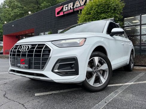 Used 2022 Audi Q5 2.0T Premium Plus w/ Premium Plus Package AWD/4WD image 2