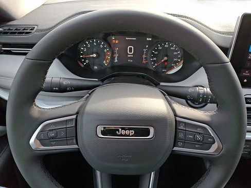 New 2026 Jeep Compass Limited image 13