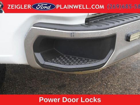 Used 2022 GMC Sierra 3500 Pro w/ Convenience Package RWD image 11