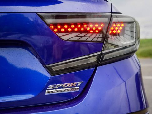 Used 2021 Honda Accord Sport Special Edition image 7