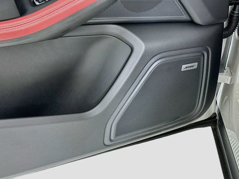 Certified 2026 Porsche Macan AWD/4WD image 21