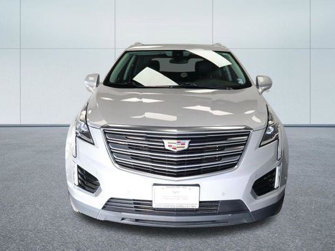 Used 2017 Cadillac XT5 Premium Luxury w/ Driver Assist Package AWD/4WD image 11