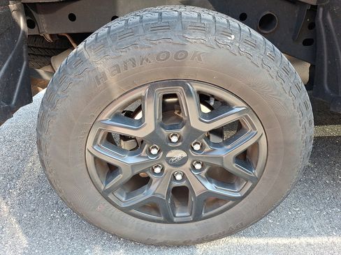 Used 2022 Ford Ranger XLT w/ Equipment Group 302A High AWD/4WD image 7