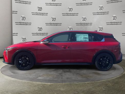 New 2026 Kia K4 GT-Line Turbo FWD image 2