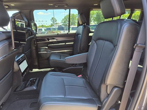 New 2026 Jeep Grand Wagoneer L Summit AWD/4WD image 22
