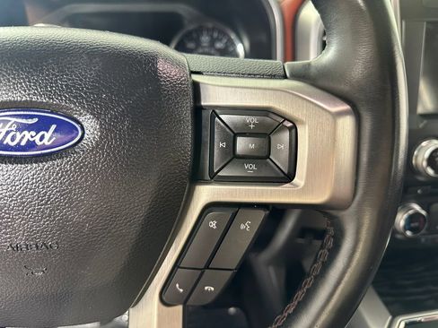 Used 2018 Ford F150 Platinum w/ Equipment Group 701A Luxury AWD/4WD image 24