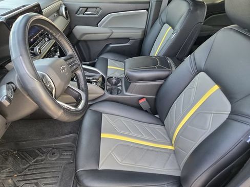 Used 2024 Chevrolet Colorado ZR2 w/ ZR2 Bison Edition AWD/4WD image 17