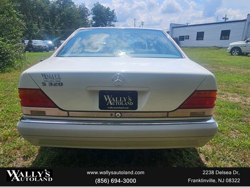 Used 1995 Mercedes-Benz S 320 image 37