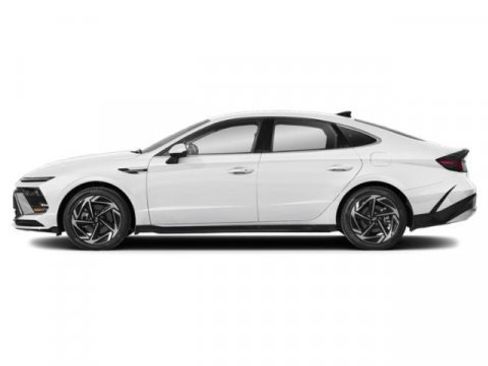 Used 2026 Hyundai Sonata SEL FWD image 3